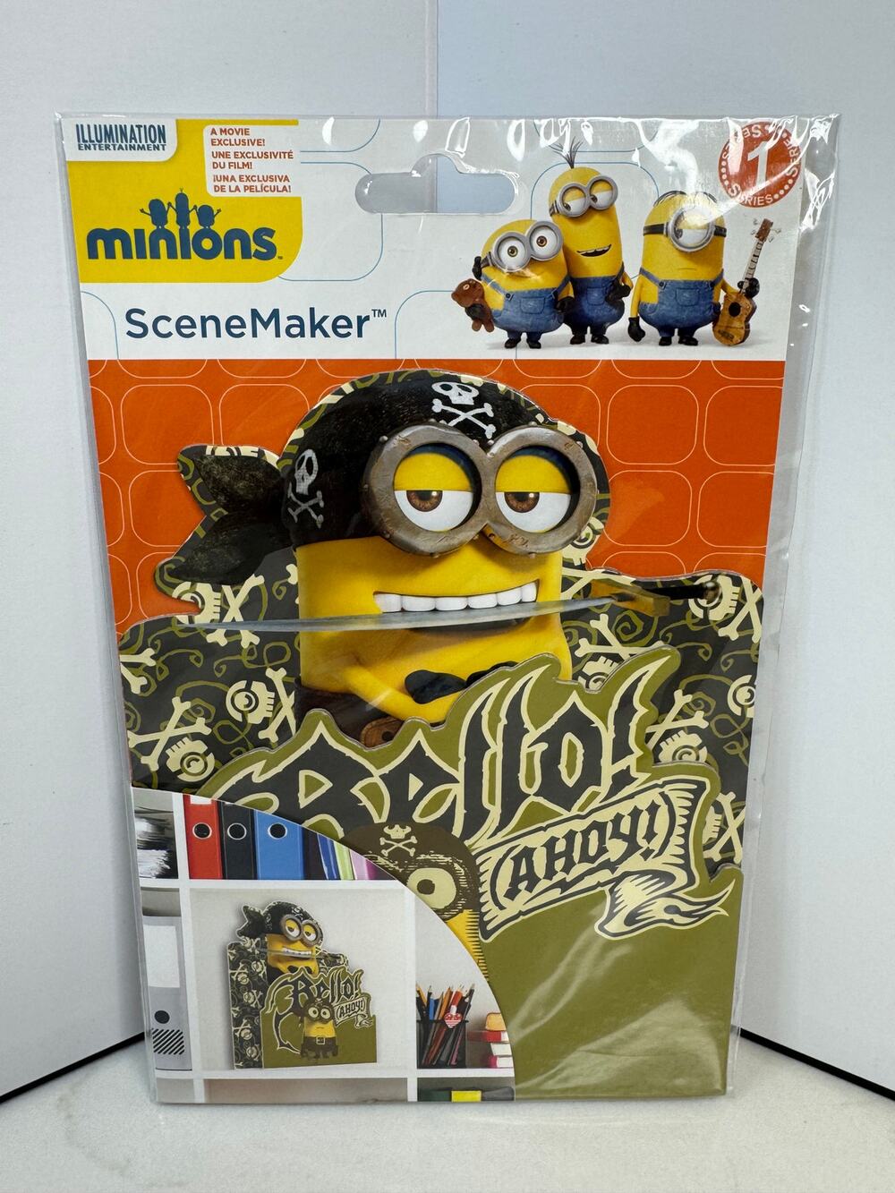 NIB Minions SceneMaker Series 1 3-D Fold Out Decoration Movie Exclusive